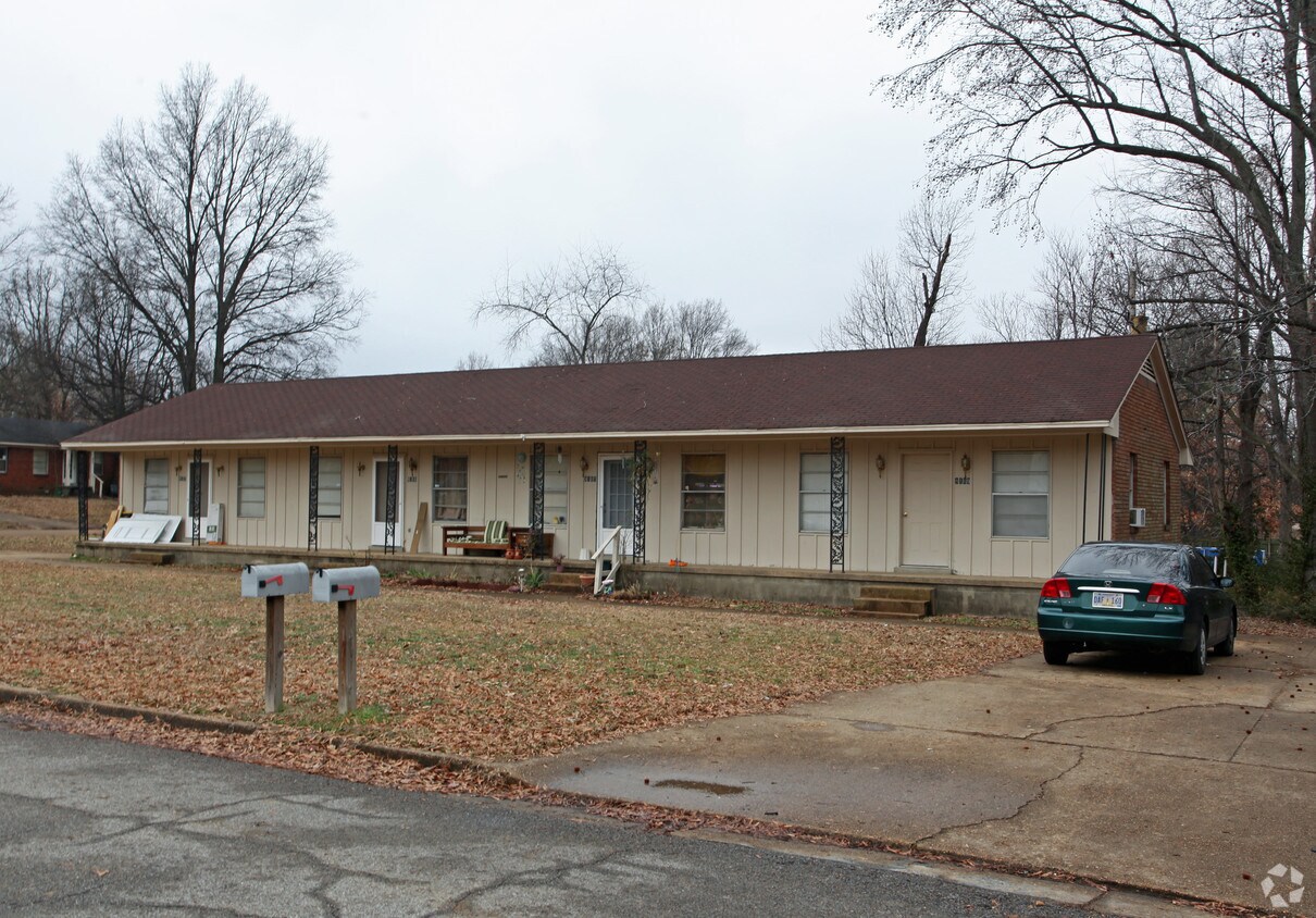 Building Photo - 9157-9209 Lock Lomond Dr