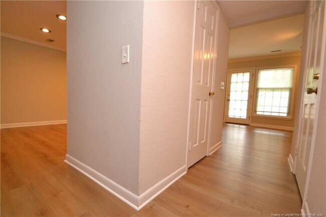 Foto del edificio - 3111 Morningside Dr