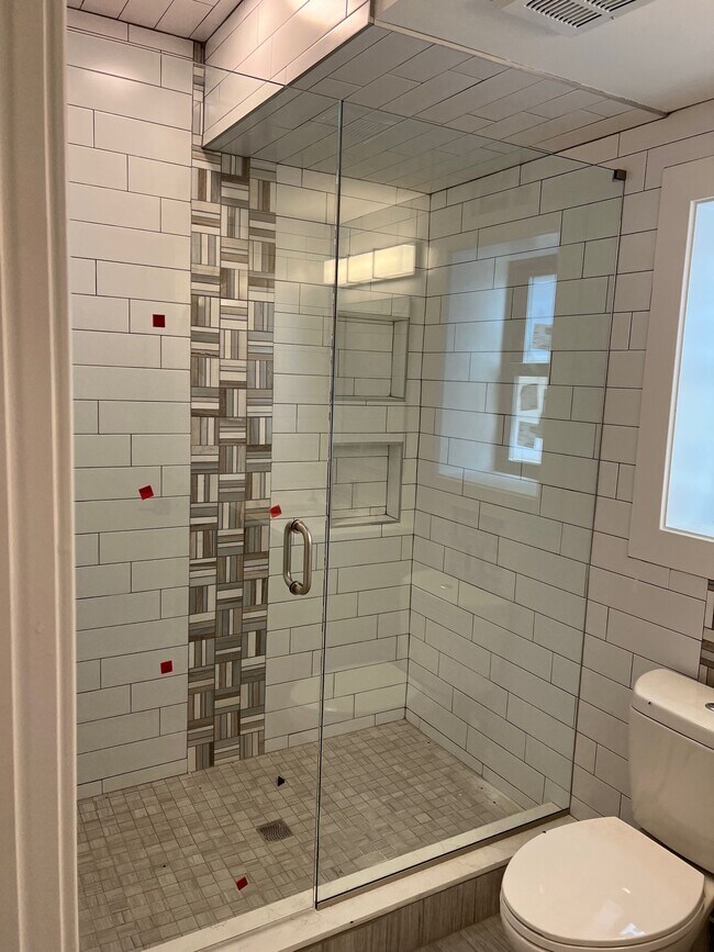 Foto del edificio - 647 N 7th St