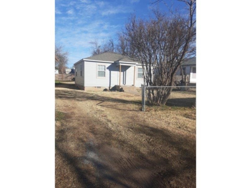 Foto principal - 1415 NW Taft Ave