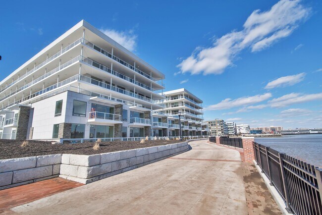 Foto del edificio - 3 Somerset Ln