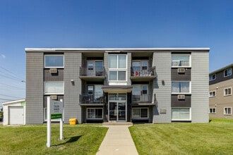 Building Photo - Calvin Manor