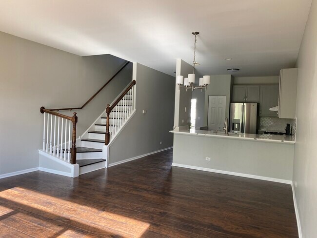 Foto del edificio - 3054 Falling Waters Ln
