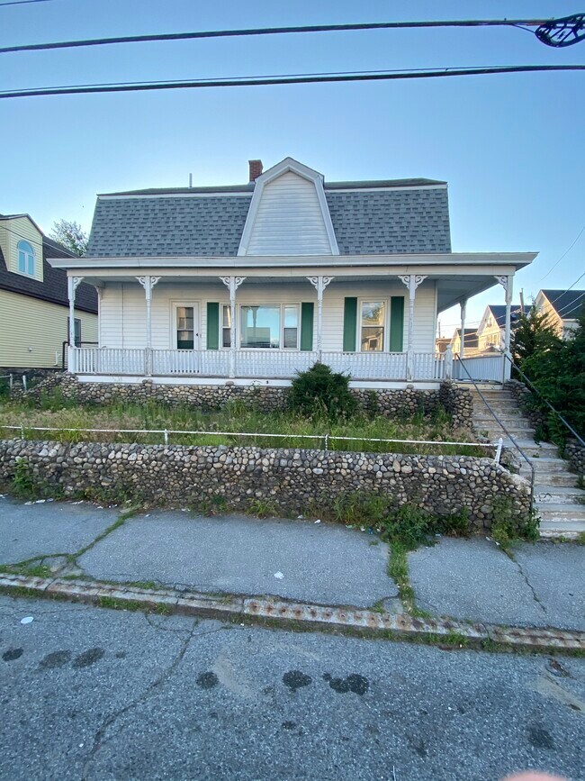 Foto del edificio - 2 Dracut St