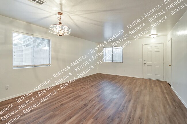 Foto del edificio - 40336 N PRZEWALSKI St
