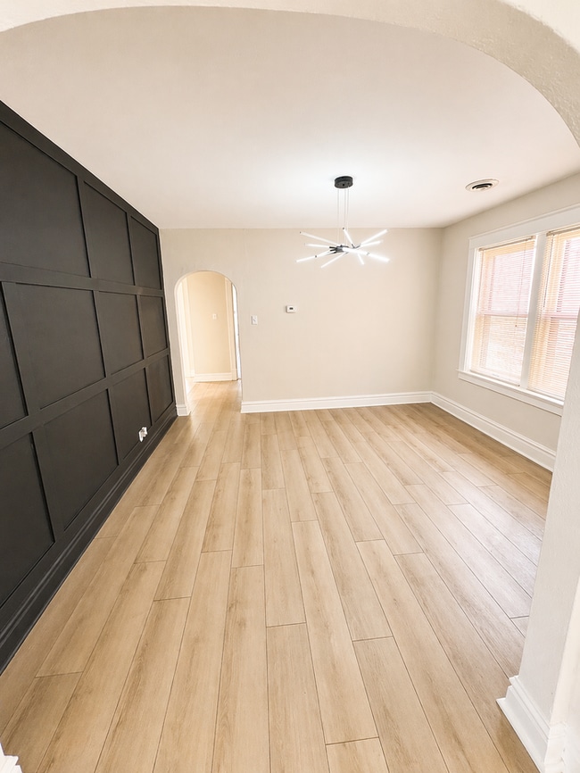 Foto del edificio - 7104 Tulane Ave