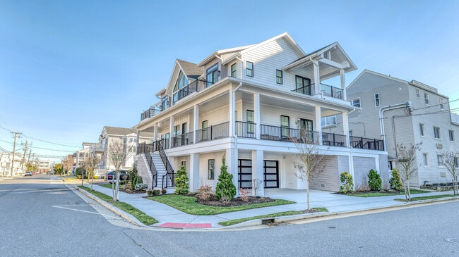 Building Photo - 101 S Madison Ave