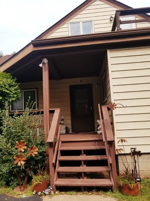 Foto del edificio - 320 Sawmill Ln