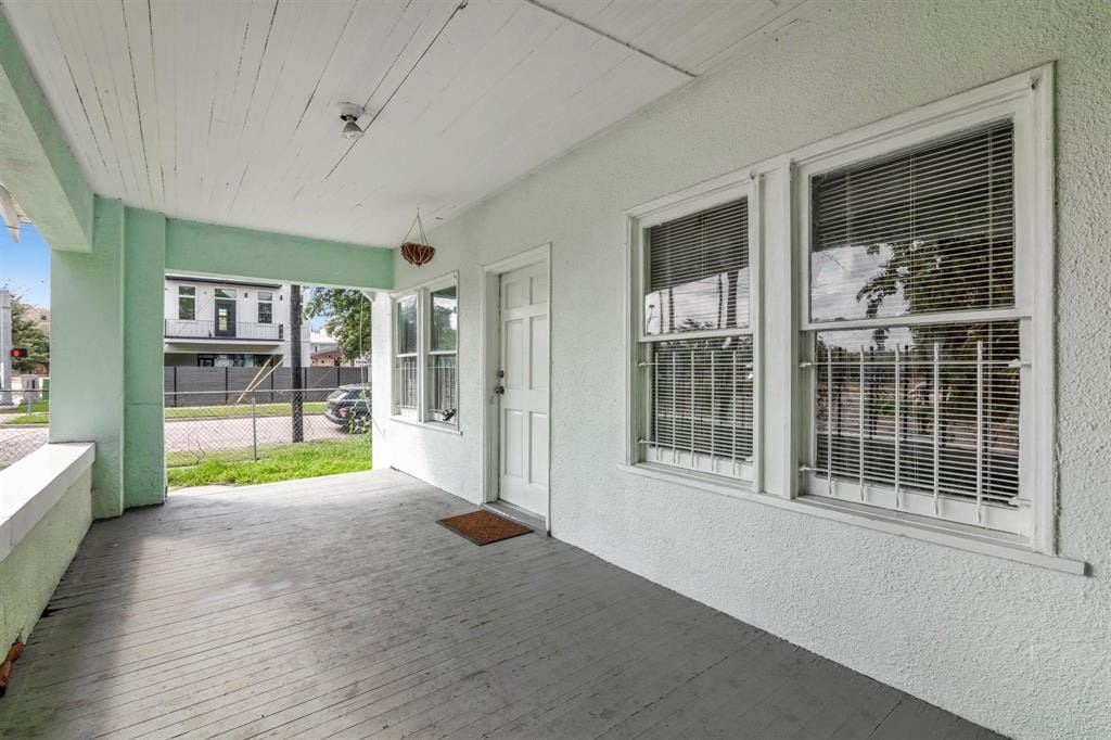 Primary Photo - 1601 Holman St