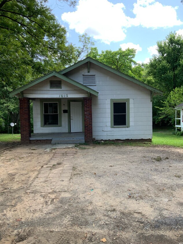1612 N Magnolia St, North Little Rock, AR 72114 House Rental in North