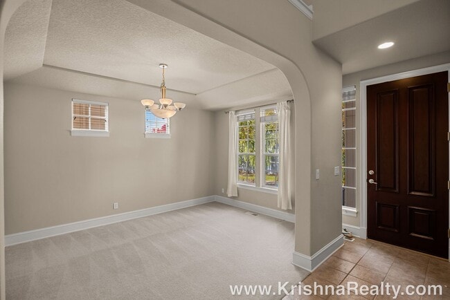 Building Photo - 12834 NW Alsace Ln
