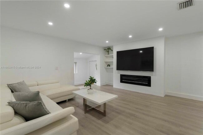 3 bedroom in Hollywood FL 33020 - 3 bedroom in Hollywood FL 33020 House
