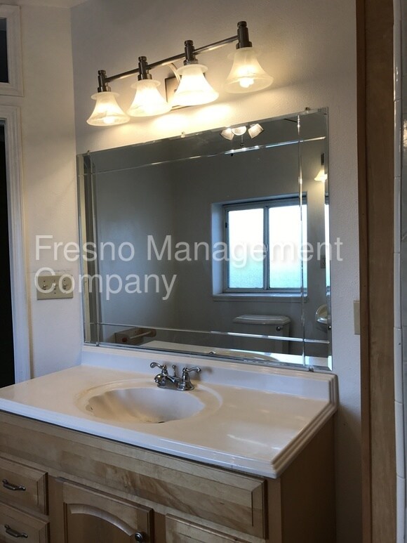 Foto del edificio - 7757 E Olive Ave