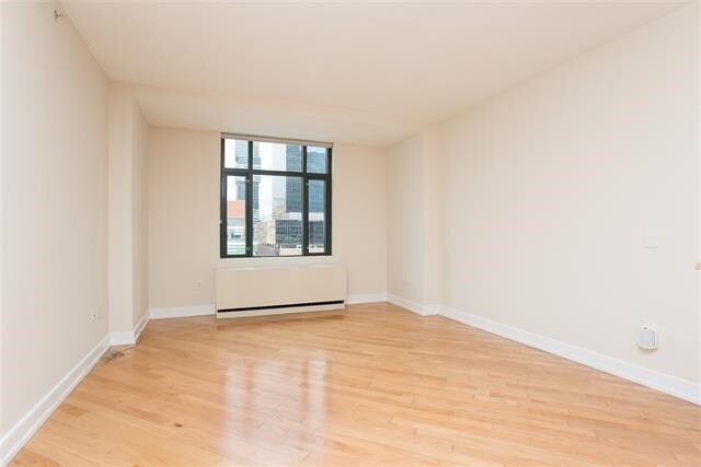 Building Photo - 105 Greene St