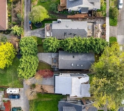 Building Photo - 1612 26th Ave