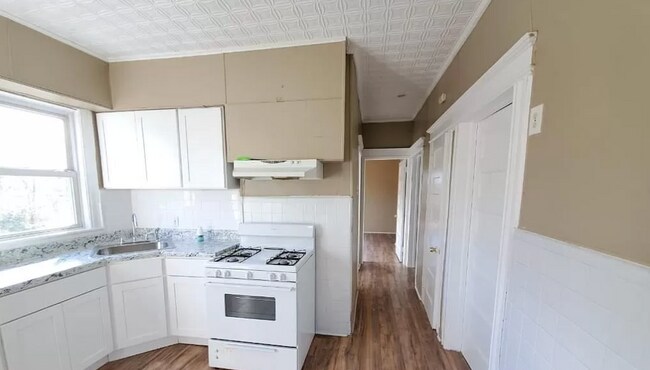 Foto del edificio - 121 Prospect Ave