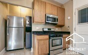 Primary Photo - 5021 N Ashland Ave