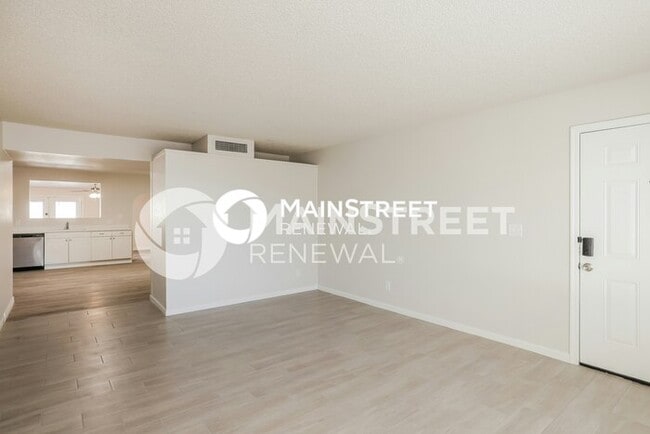 Building Photo - 2708 W Acoma Dr