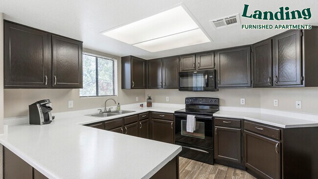 Building Photo - 13625 S 48th St