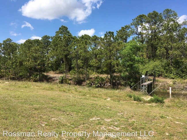 Foto del edificio - 4402-4402 Douglas Ln