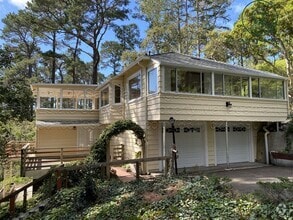 Building Photo - 74 Spruce Way