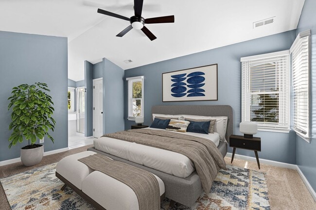 Building Photo - Charming 3-Bedroom Home with Fireplace in ...