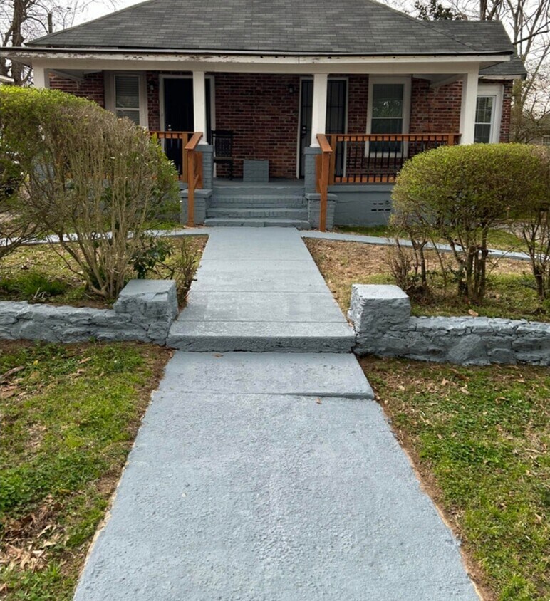 Primary Photo - 206 Wright St