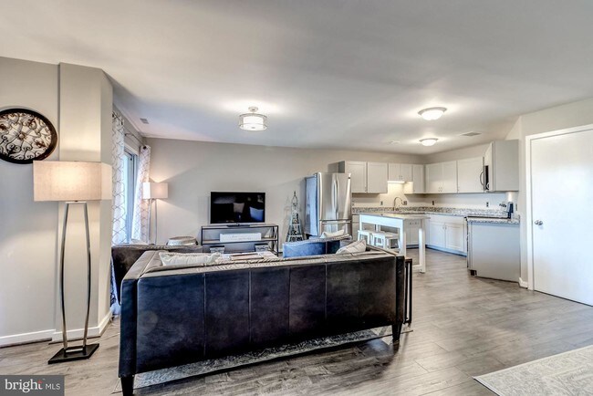 Foto del edificio - 11500 Fairway Dr
