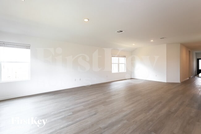 Building Photo - 6736 Arid Wy