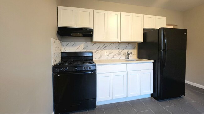 Foto del edificio - 294 N Park St