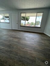 Building Photo - 3307 Castlevale Rd