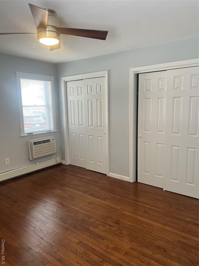 Foto del edificio - 239 N Middletown Rd