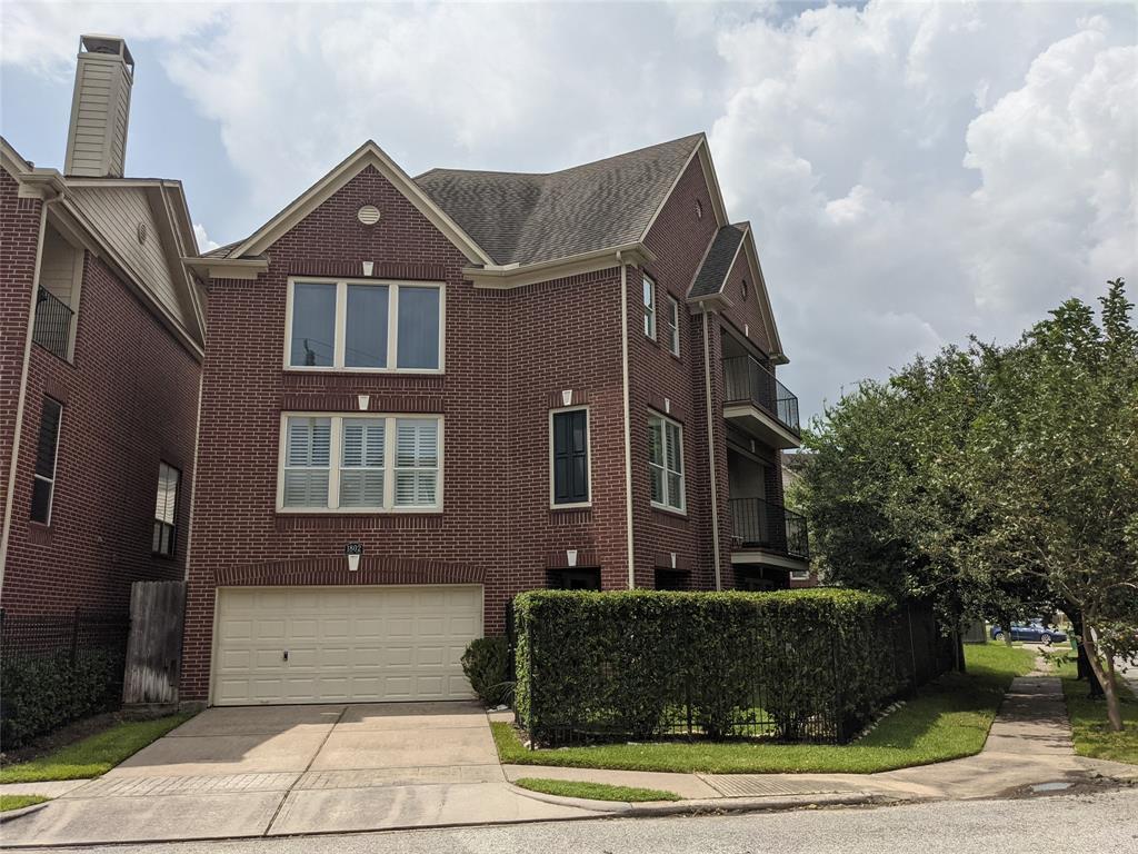 1802 Cushing St, Houston, TX 77019 House for Rent in Houston, TX