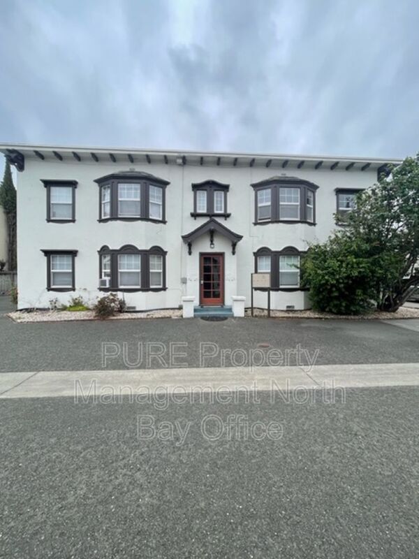 422 Humboldt St Unit 7, Santa Rosa, CA 95404 Condo for Rent in Santa Rosa, CA