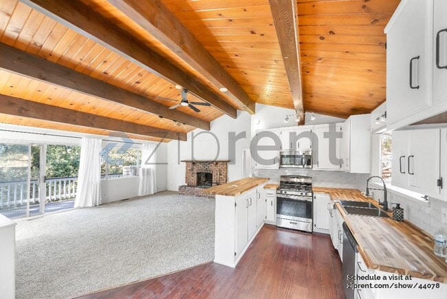 Building Photo - 129 Zermatt Dr