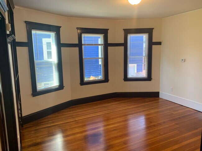 Foto del edificio - 44 Easton St