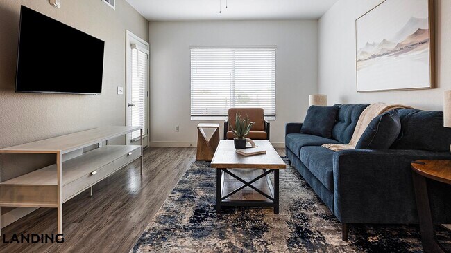 Building Photo - 1760 S Crismon Rd