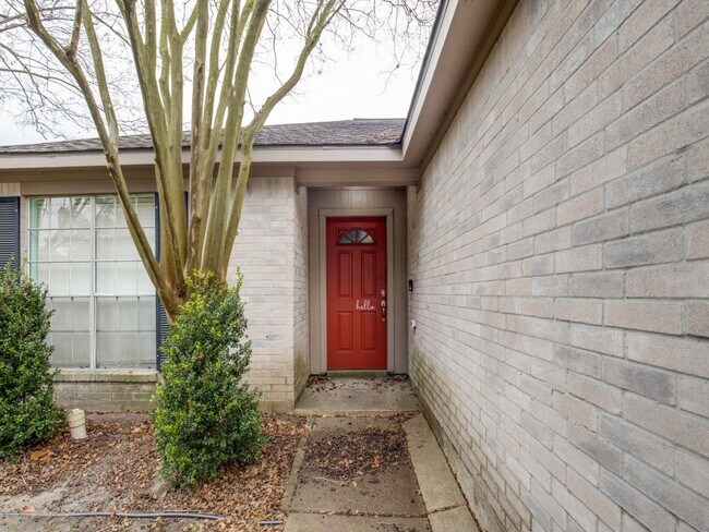 Foto del edificio - 3426 Mission Valley Dr