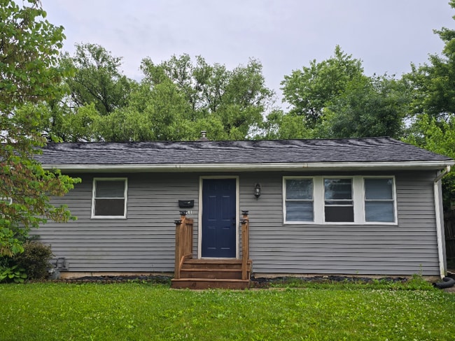 Building Photo - 4711 Crescent Rd