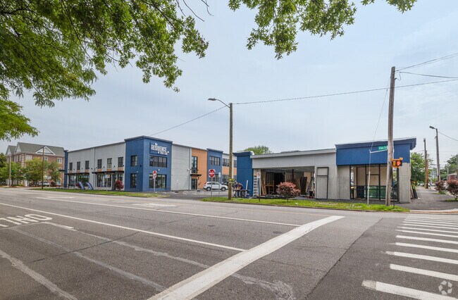 Contexto comunitario - The Residence at 1555 Elm