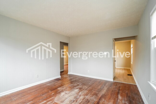 Foto del edificio - 3081 Grasmere Ave