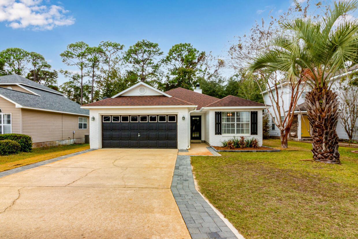 Primary Photo - 1282 Laura Ln