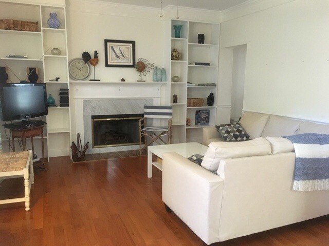 Foto del edificio - 135 Overlook Court - Coming Soon!  Recentl...