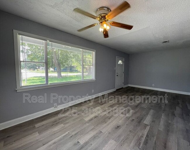 Building Photo - 6822 Merrydale Ave