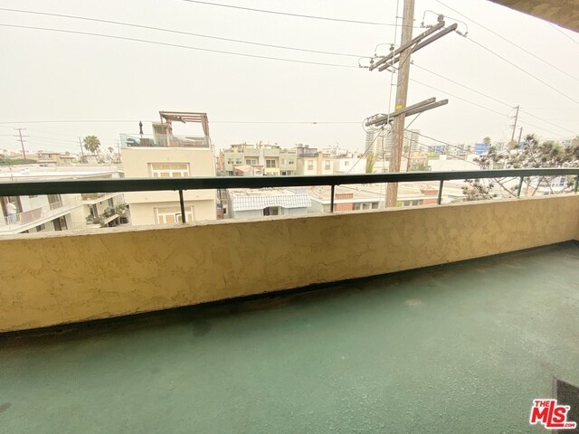 Foto del edificio - 110 Hurricane St