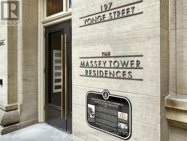 Building Photo - 197 Yonge St