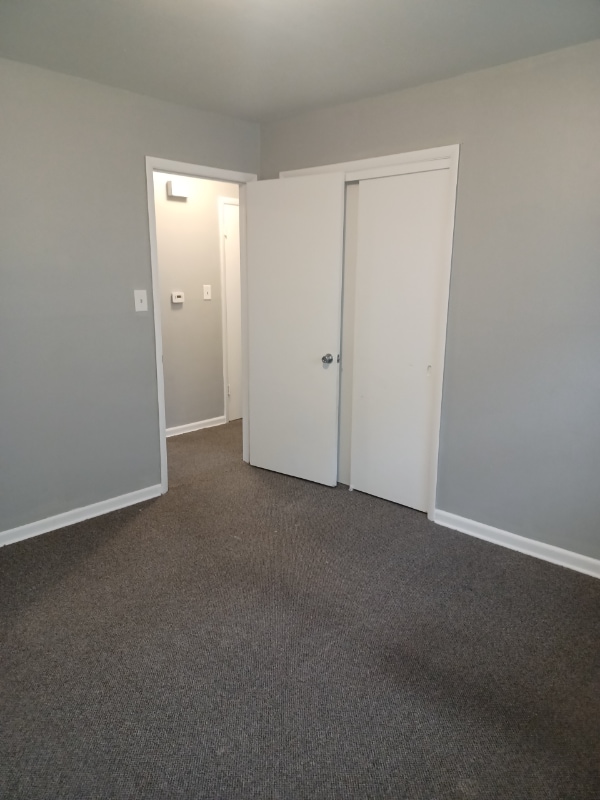 Building Photo - 5876 N 68th St