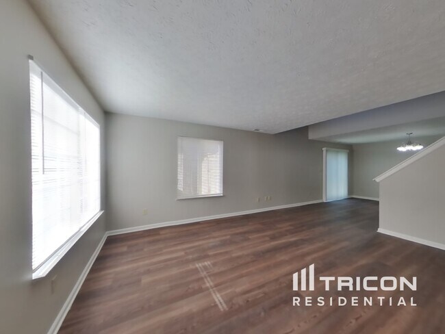 Building Photo - 609 Stobus Drive Greenwood IN
