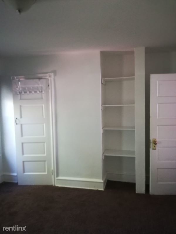 Building Photo - 3 br, 1 bath House - 115 W 29th St