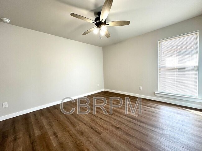 Building Photo - 7435 28th St
